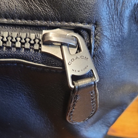 Coach Black Leather Belt Bag/Fanny Pack for Men - Picture 9 of 16